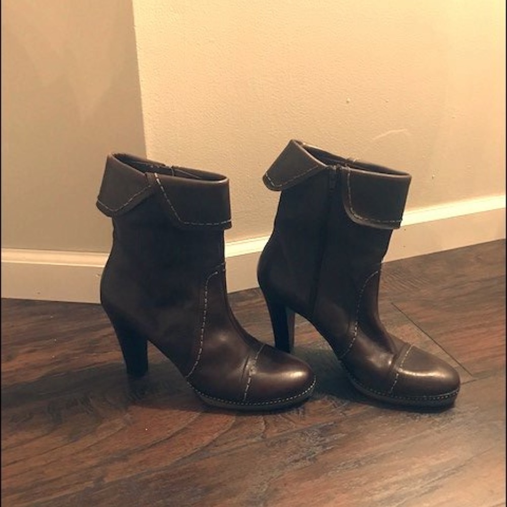 hot brown leather boot